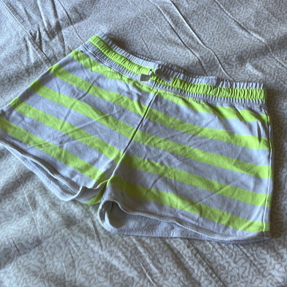 Crewcuts girls yellow and white striped shorts in size 12